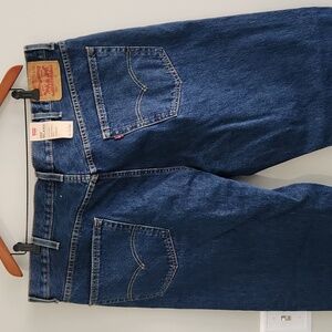New Levi's 550 Relaxed Fit Tapered Leg Jeans sz 44x32 B&T 100% cotton denim NWT